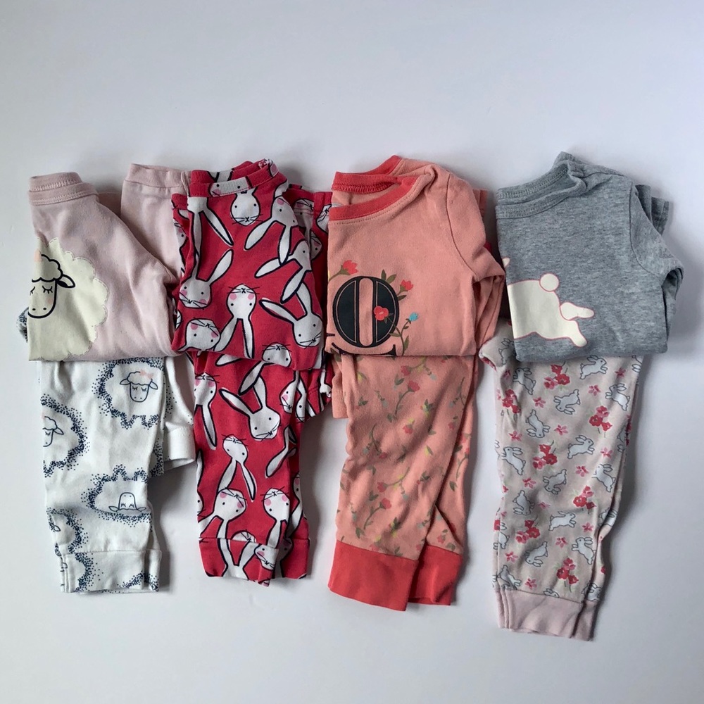 Lot of 18-24 month Pajamas Old Navy Gap